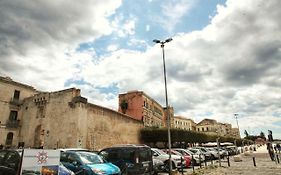 Essentia Rooms- Ortigia Holidays
